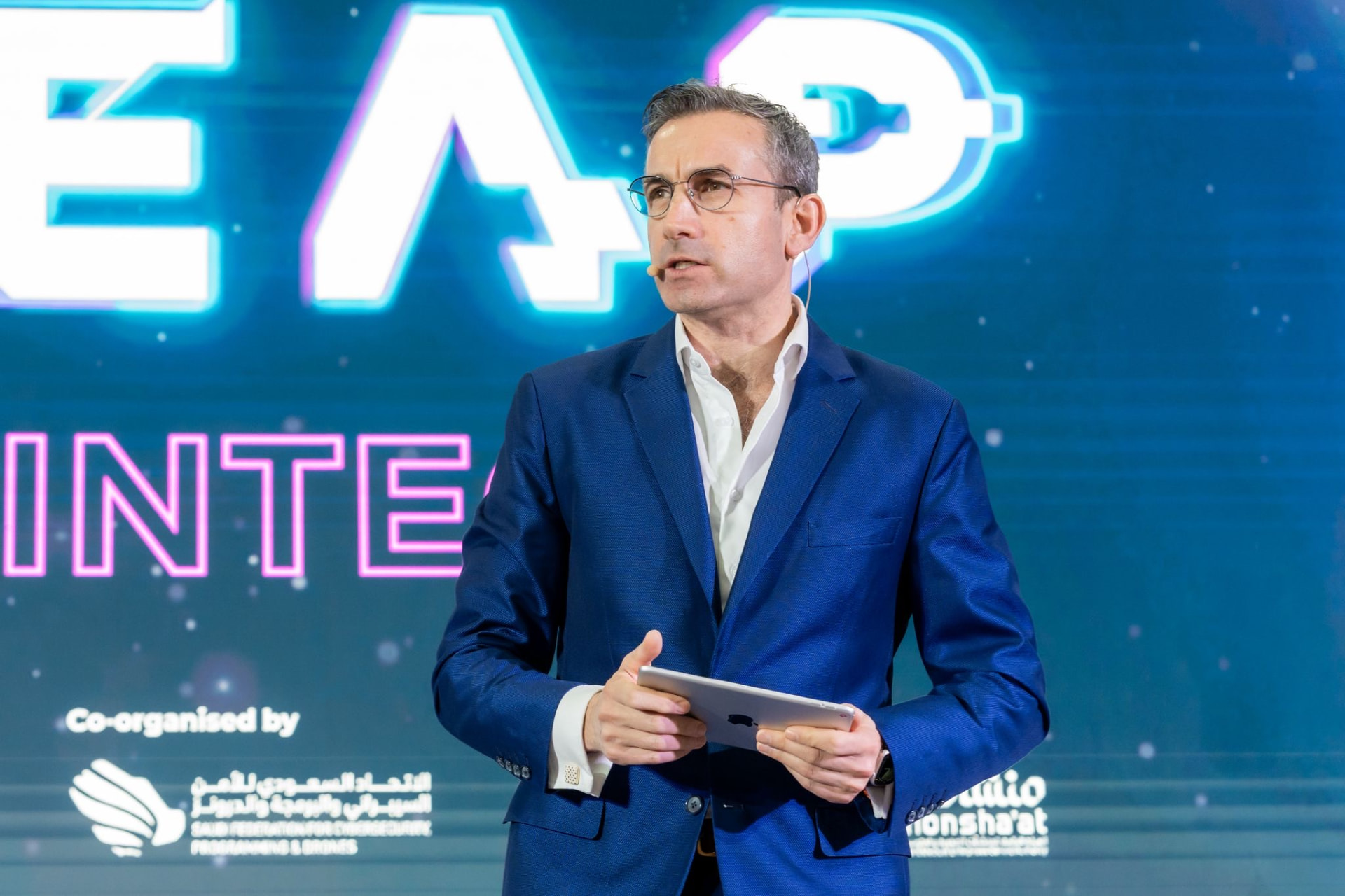 Elliott Gotkine hosting on the main stage at LEAP